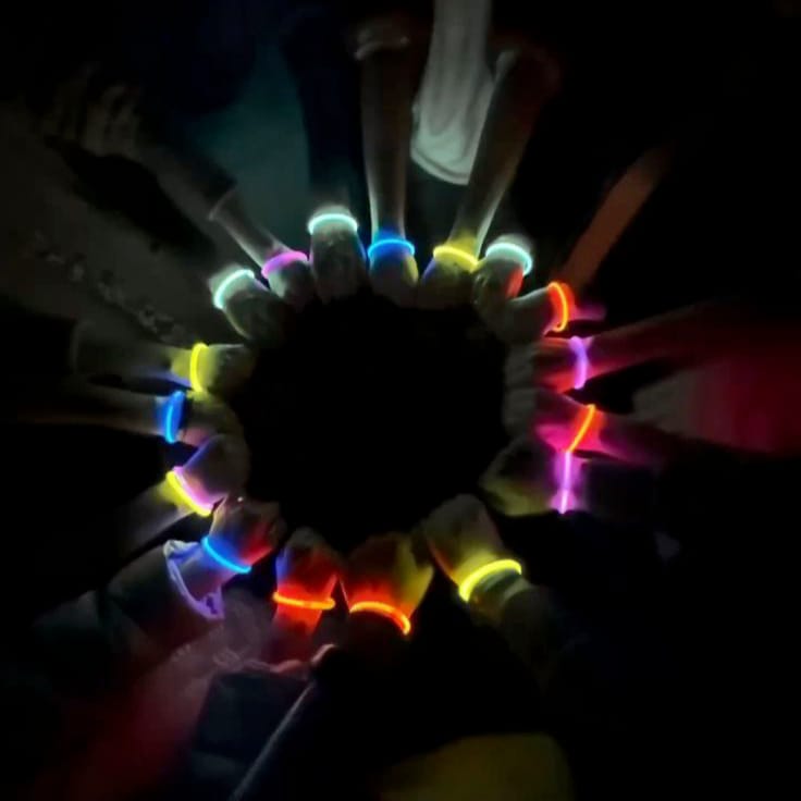 🎉 Pack x30 Pulseras Luminosas con Tarjeta Personalizada