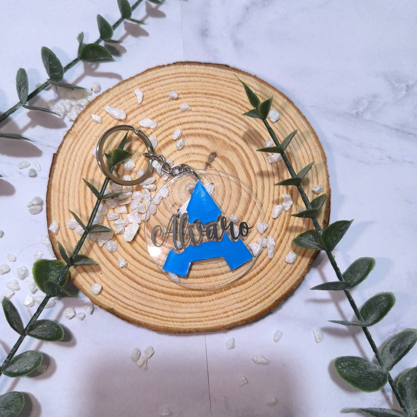 🔑 Llavero Personalizado con Inicial + Nombre + Tarjeta de Boda