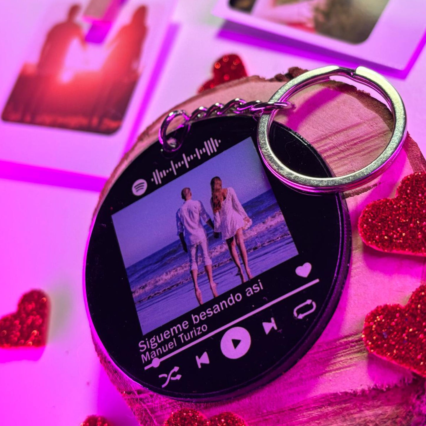 Llavero personalizado con foto y canción de Spotify – Un regalo especial