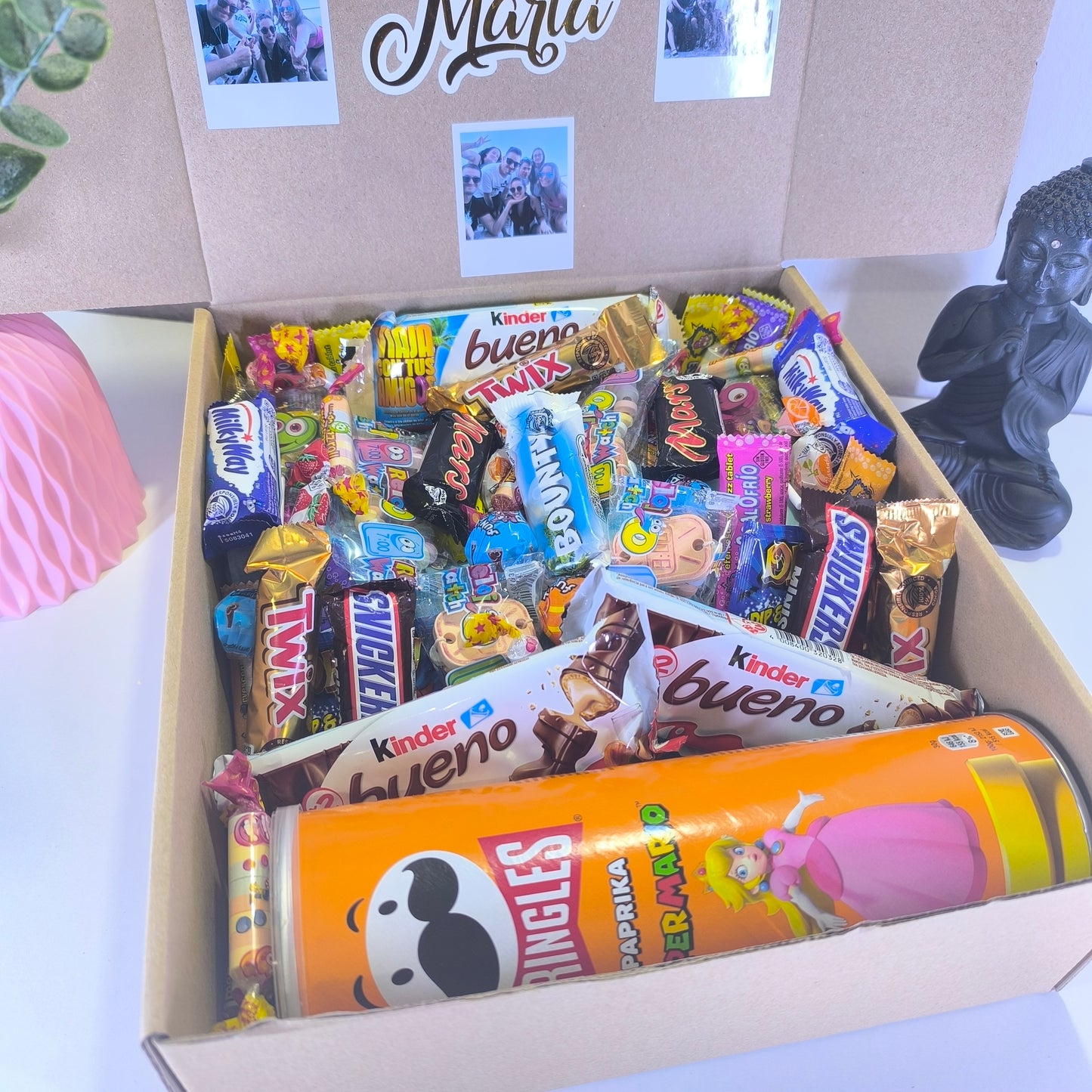 Caja de chuches especial cumpleaños personalizada con nombre y fotos