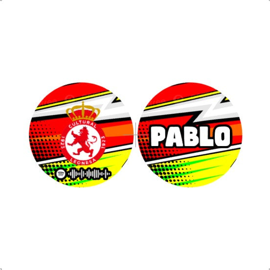 Llavero de fútbol personalizado con escudo, himno en código Spotify y nombre