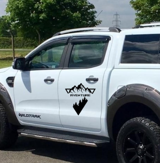 Vinilo aventura con montañas personalizable – Ideal para amantes de la naturaleza