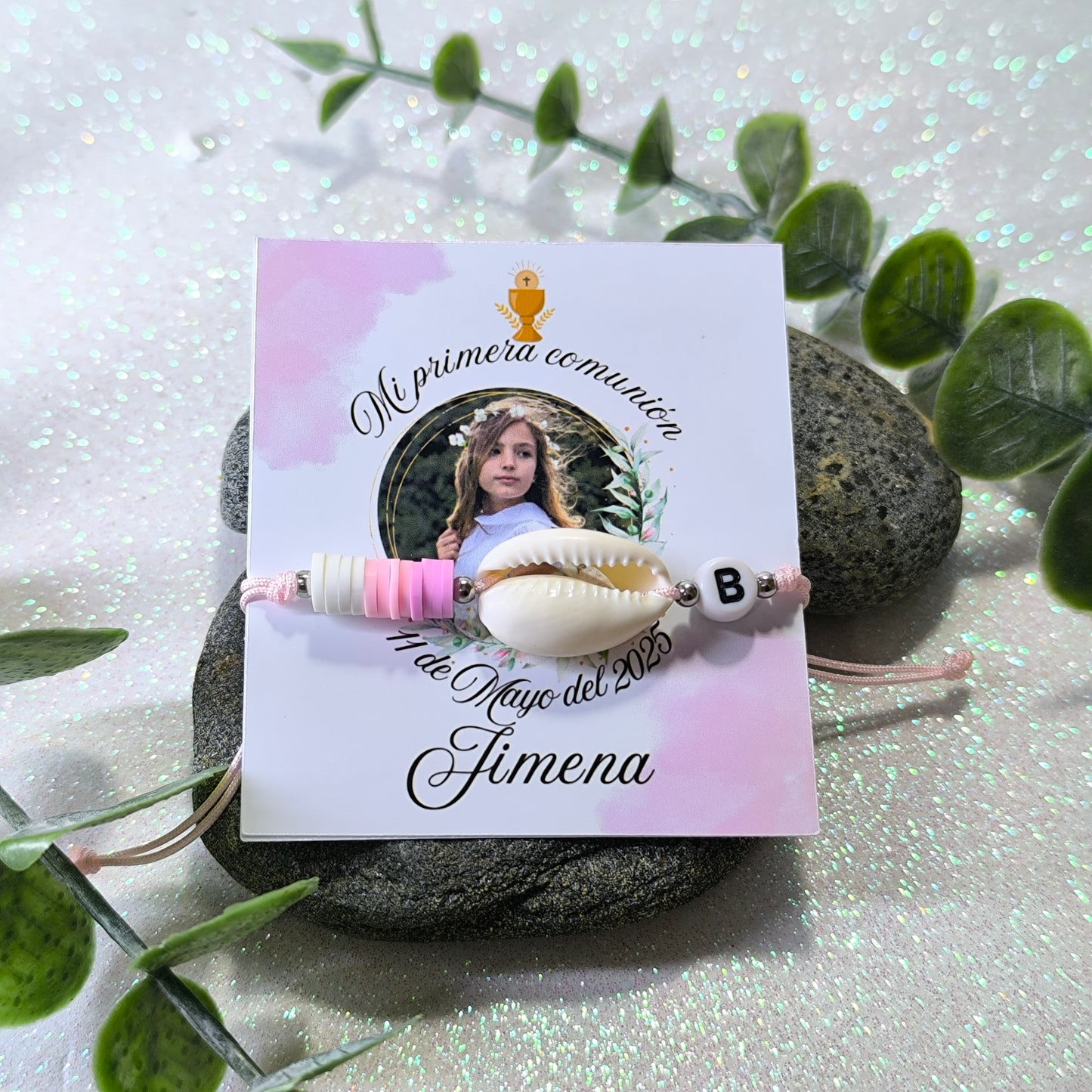 Pulsera personalizada de comunión con inicial y tarjeta con foto, nombre y fecha