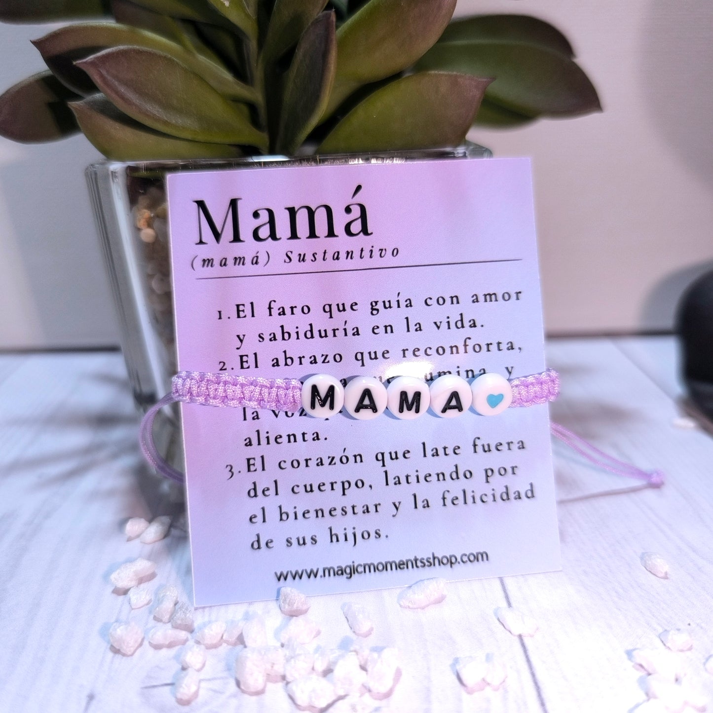 Pulsera especial Día de la Madre con tarjeta y definición de Mamá.